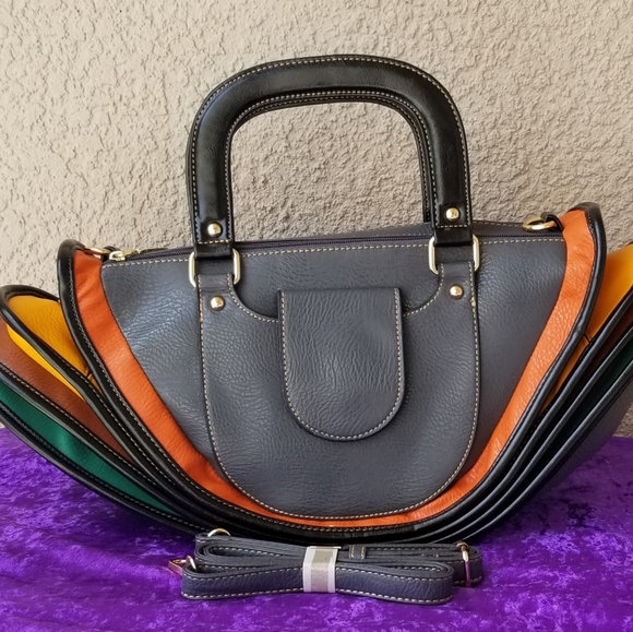 Handbag - Picture 1 of 2